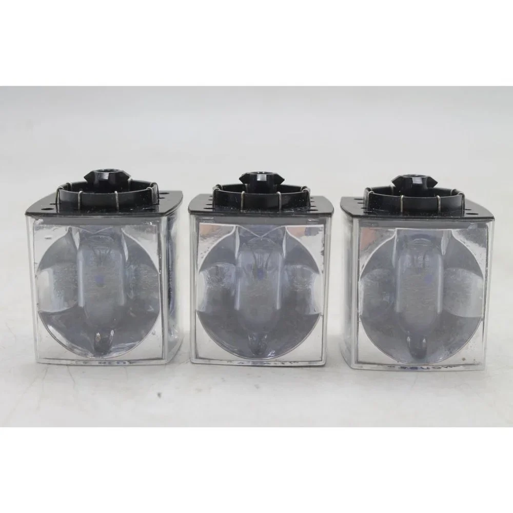 Sylvania Blue Dot Flash Cubes Film Flash Bulb Cubes 3 Cubes 12 Flashes